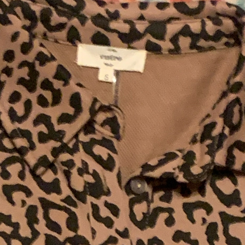 Entro Leopard Animal Print long sleeve shorts romper with pockets NWOT sz S - Picture 8 of 9